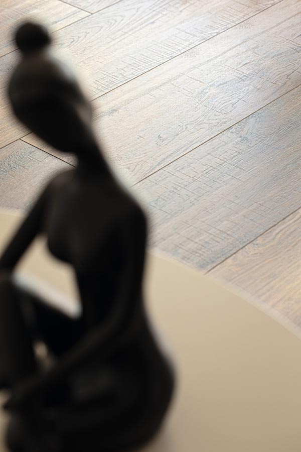 Hickory Lowa - cseppálló laminált padló 12 mm - Image 10