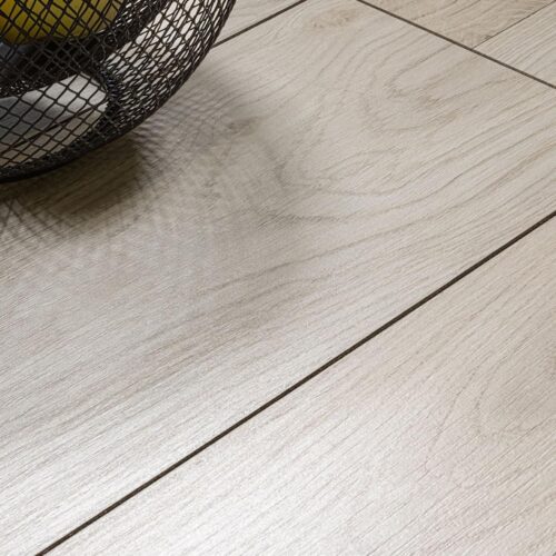 Michigan Kent tölgy fózolt laminált padló 8mm